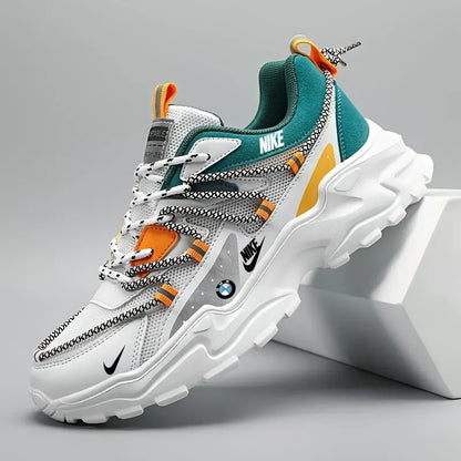 Collaborazione Nike x BMW  - Scarpe Sportive