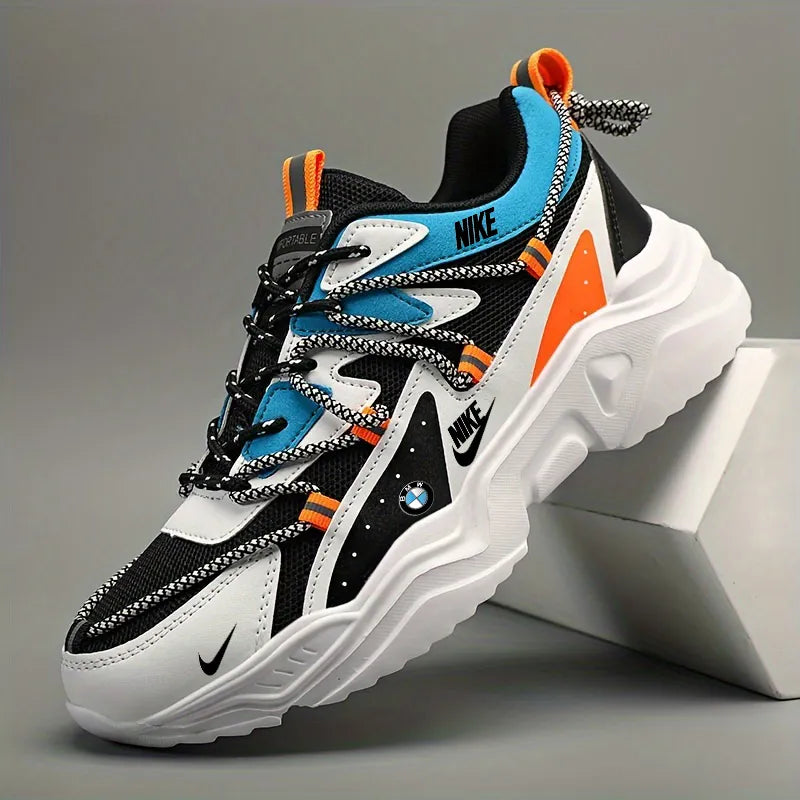 Collaborazione Nike x BMW  - Scarpe Sportive