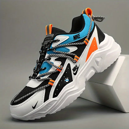 Collaborazione Nike x BMW  - Scarpe Sportive